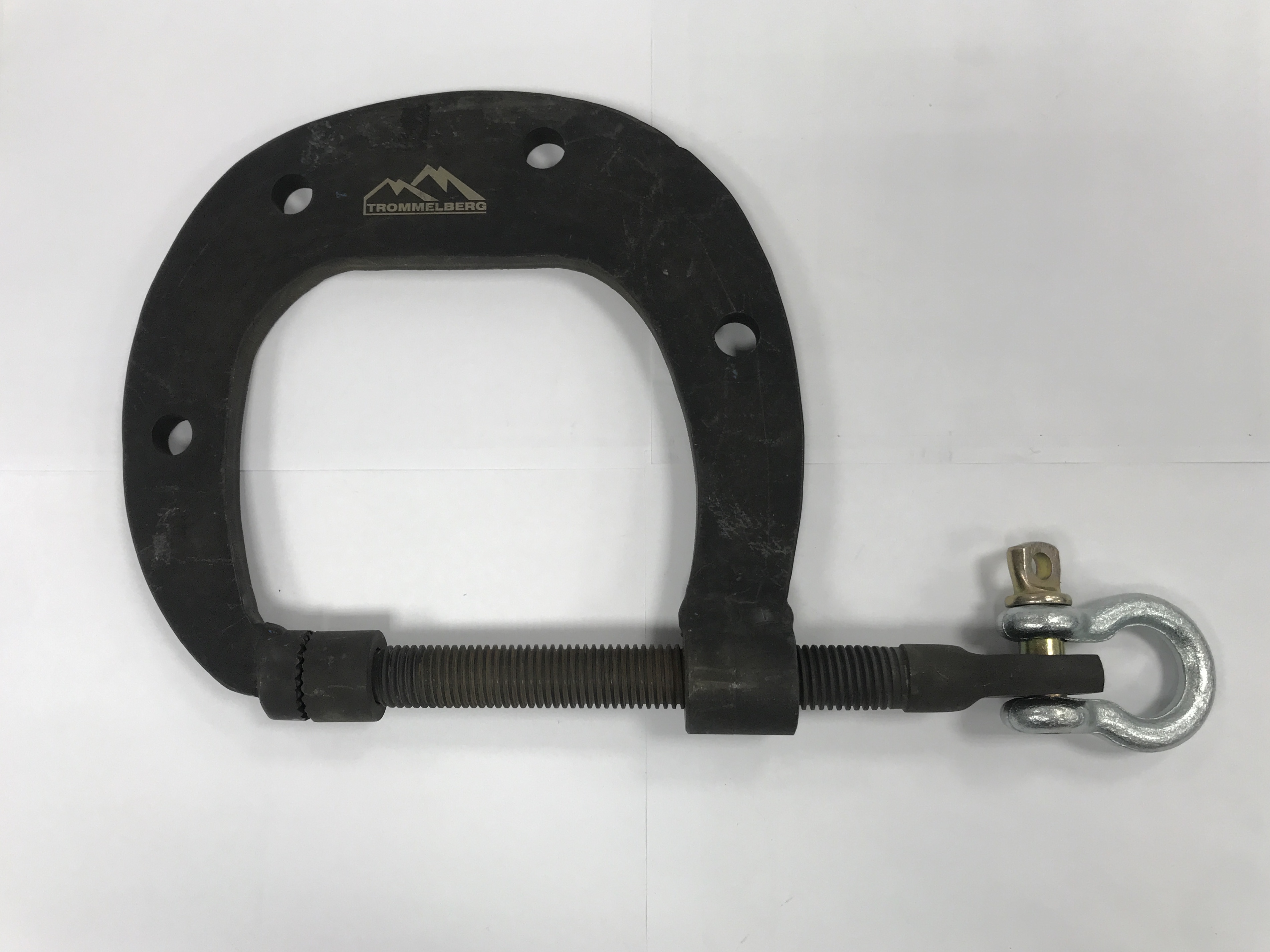 Струбцина 6* с серьгой 5т D104107 Распродажа