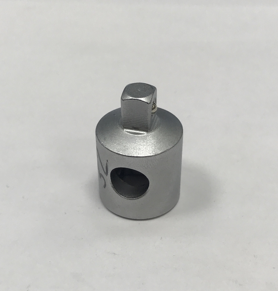 F80632 Адаптор 3/8" х 1/4" с отверстием под вороток